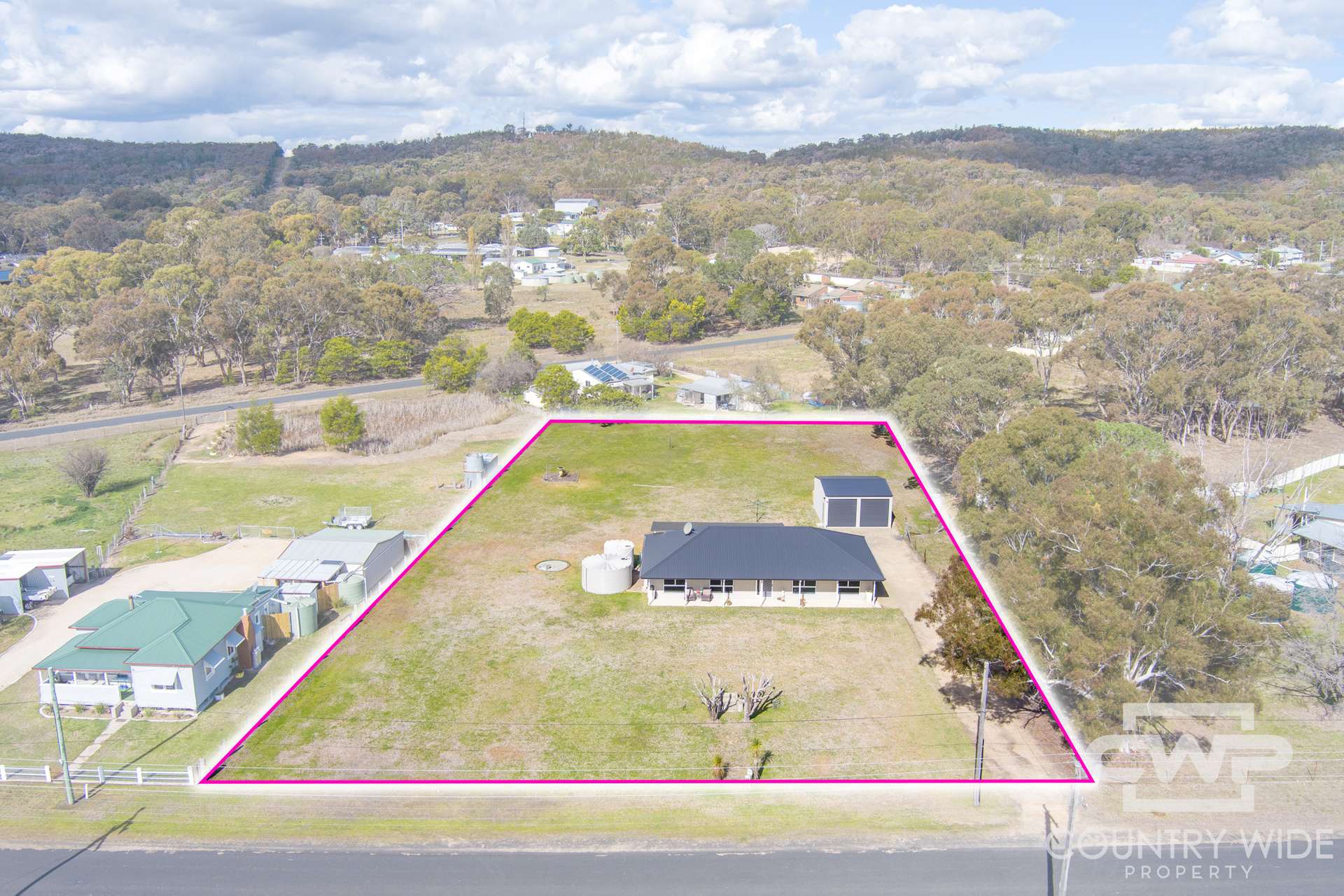 22 Inverell Road, Emmaville For Sale by Farmbuy.com - image 3
