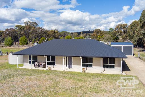 Farm For Sale - NSW - Emmaville - 2371 - Modern, Light-Filled Living on a Spacious 3,971m² Block 