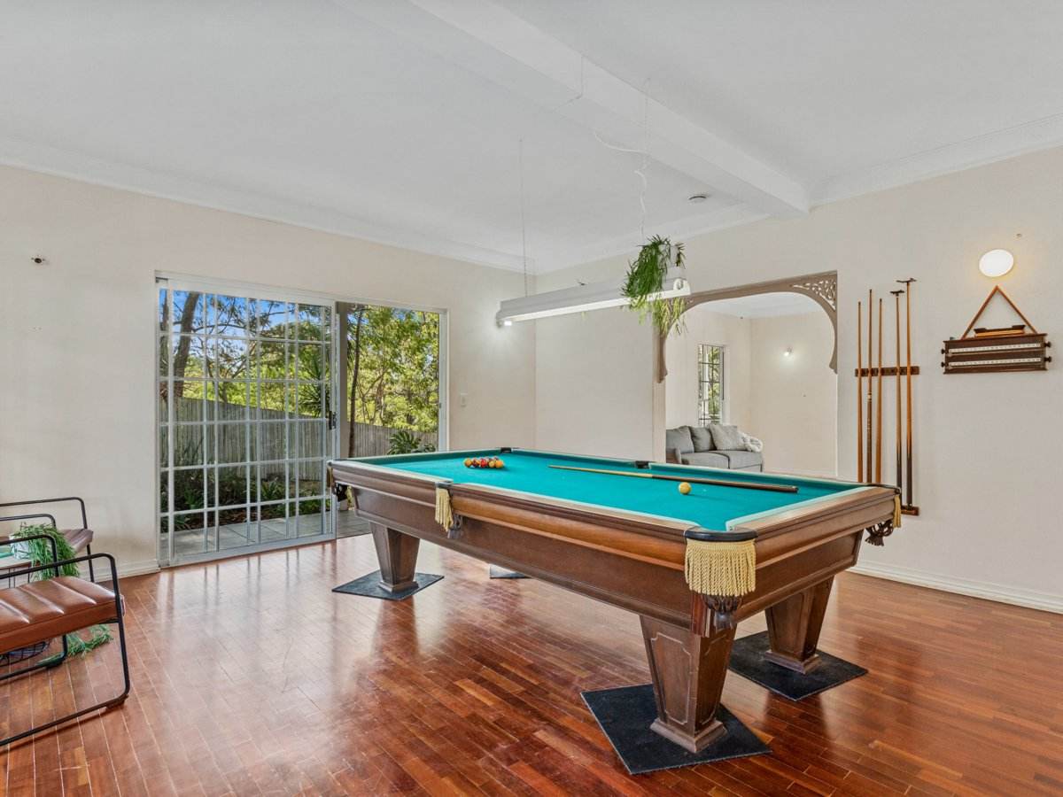 202 San Fernando Drive, Worongary For Sale by Farmbuy.com - image 7