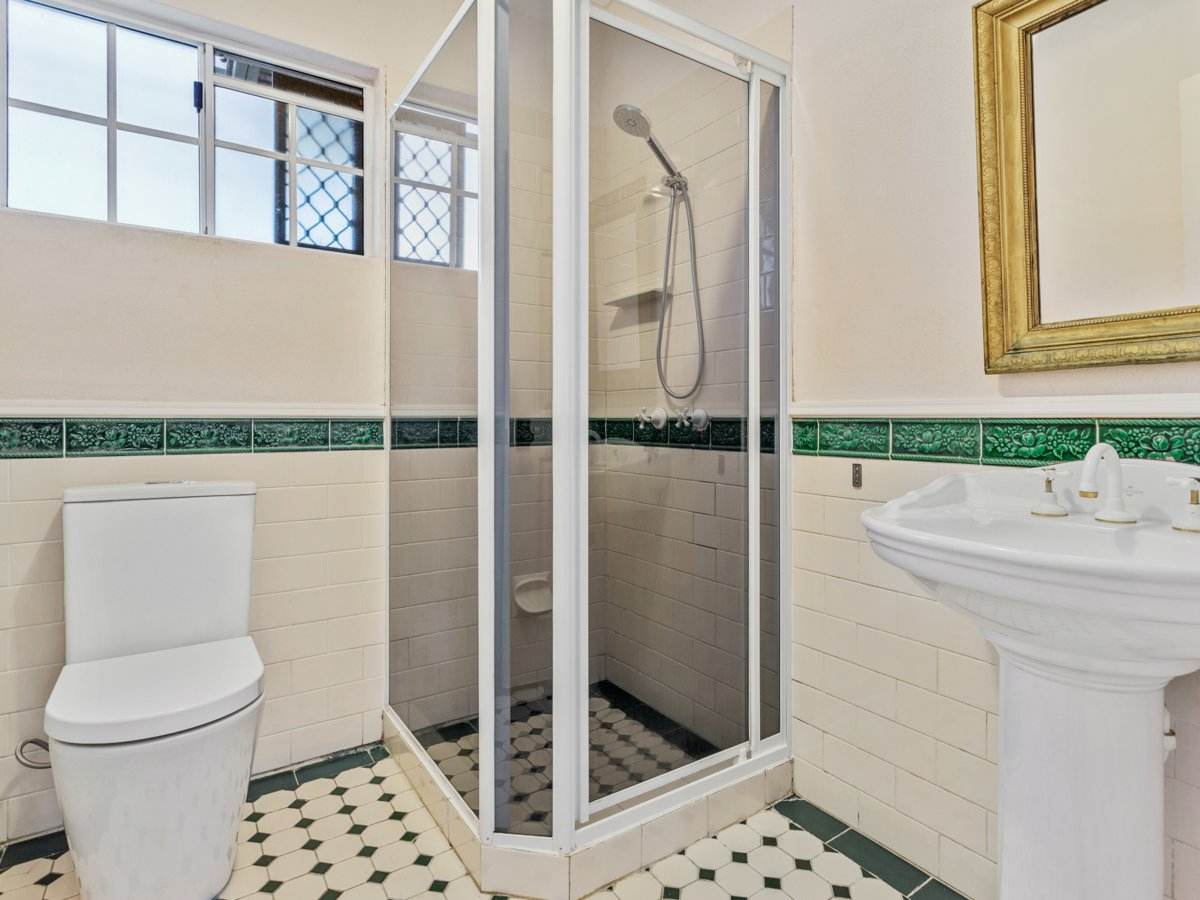 202 San Fernando Drive, Worongary For Sale by Farmbuy.com - image 25