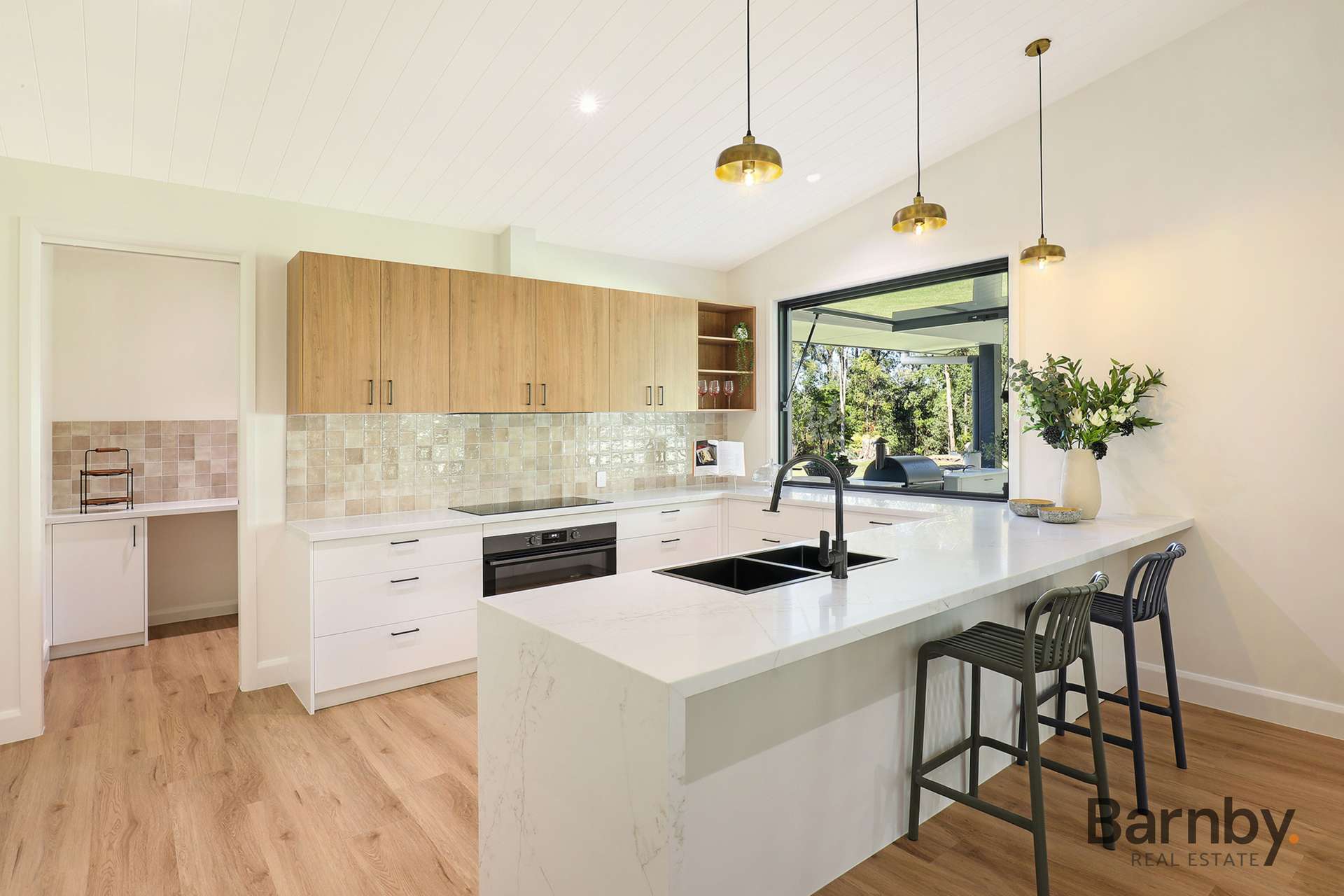 32 Thompson Road, Beerwah For Sale by Farmbuy.com - image 3