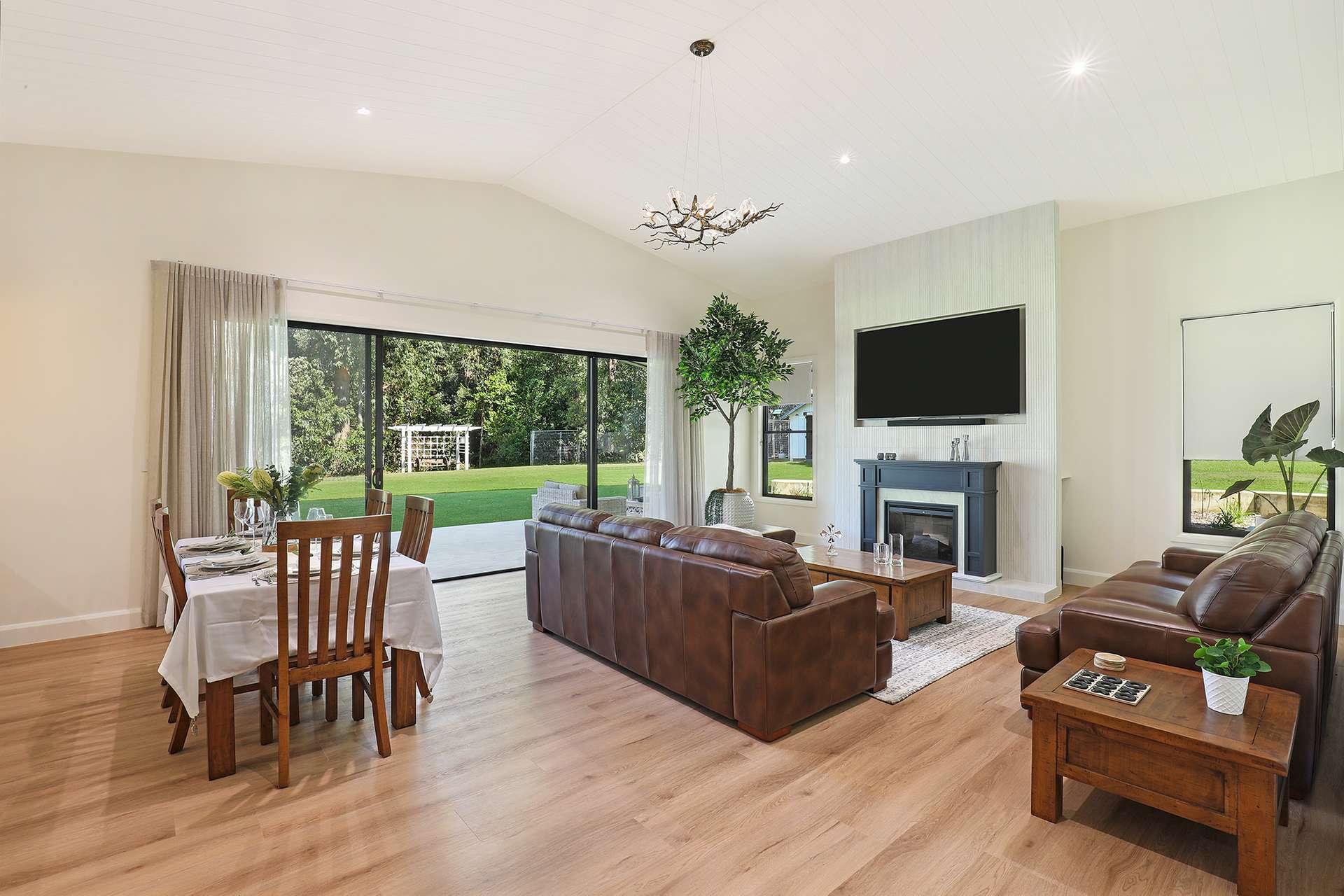 32 Thompson Road, Beerwah For Sale by Farmbuy.com - image 13