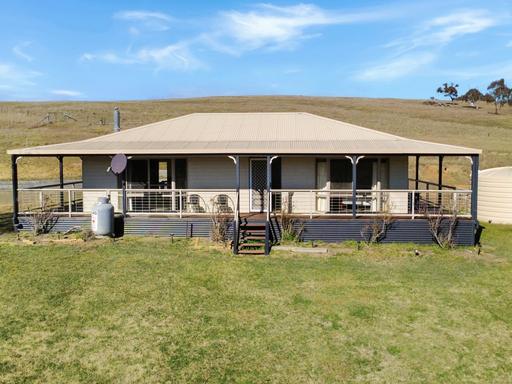 Farm For Sale - VIC - Omeo - 3898 - YOUR HIGH COUNTRY ESCAPE AWAITS 