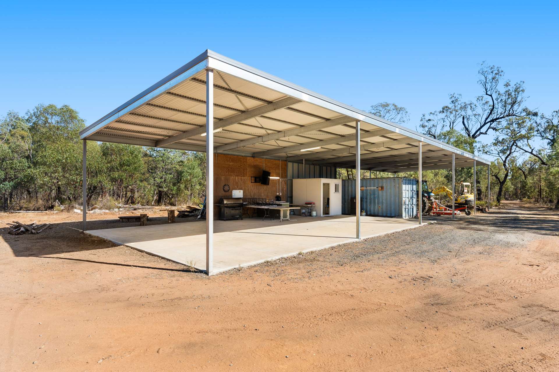 'Googoorewon' Lot 56 Stonehenge Road, Stonehenge For Sale by Farmbuy.com - image 3