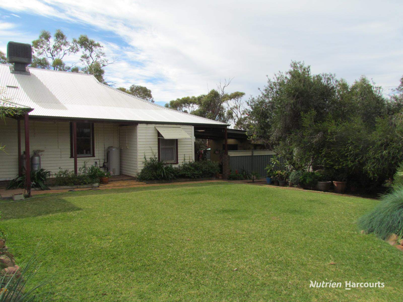 984 Lampard Tremlett Road, Coorow For Sale by Farmbuy.com - image 7