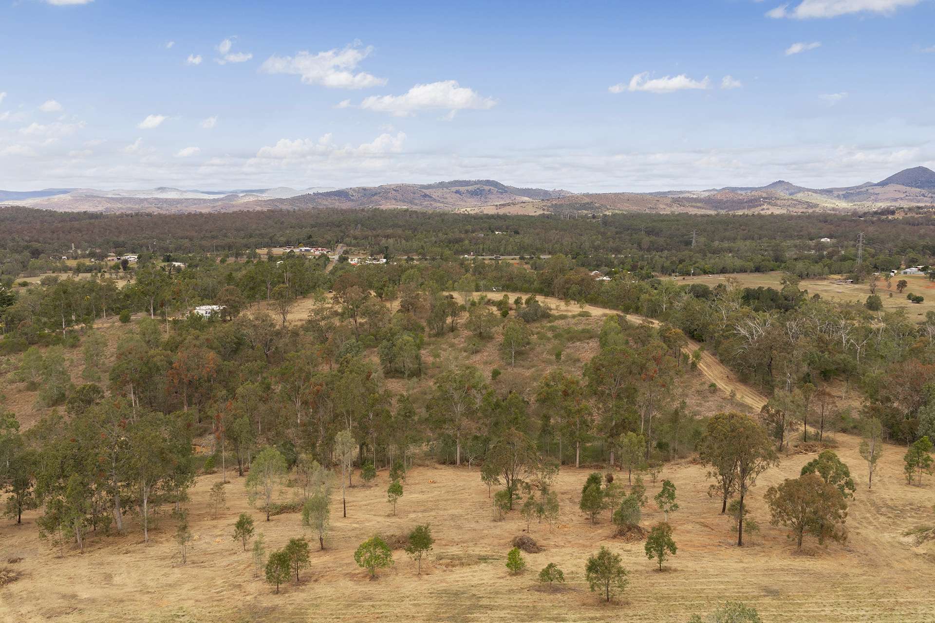 121a Murphys Creek Road, Postmans Ridge For Sale by Farmbuy.com - image 4