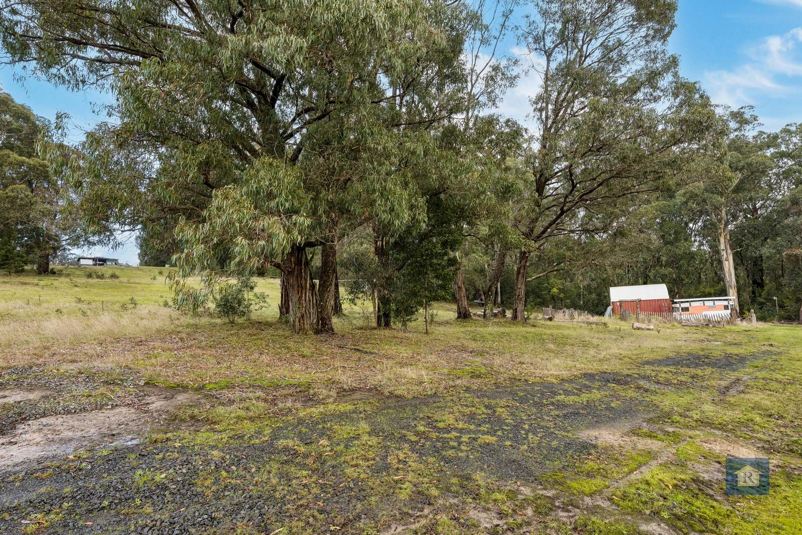 2950 Colac-Forrest Rd, Forrest For Sale by Farmbuy.com - image 9