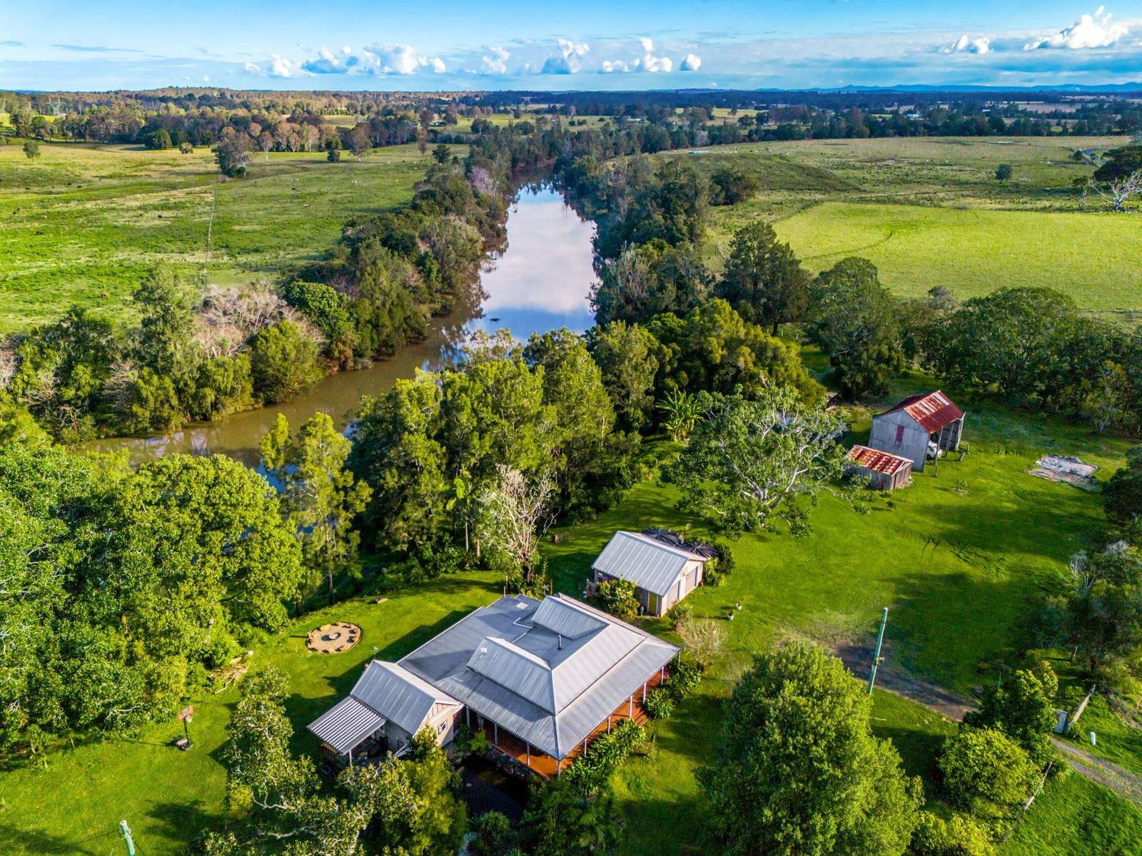 765 Tomki Tatham Road, Tatham For Sale by Farmbuy.com - image 23
