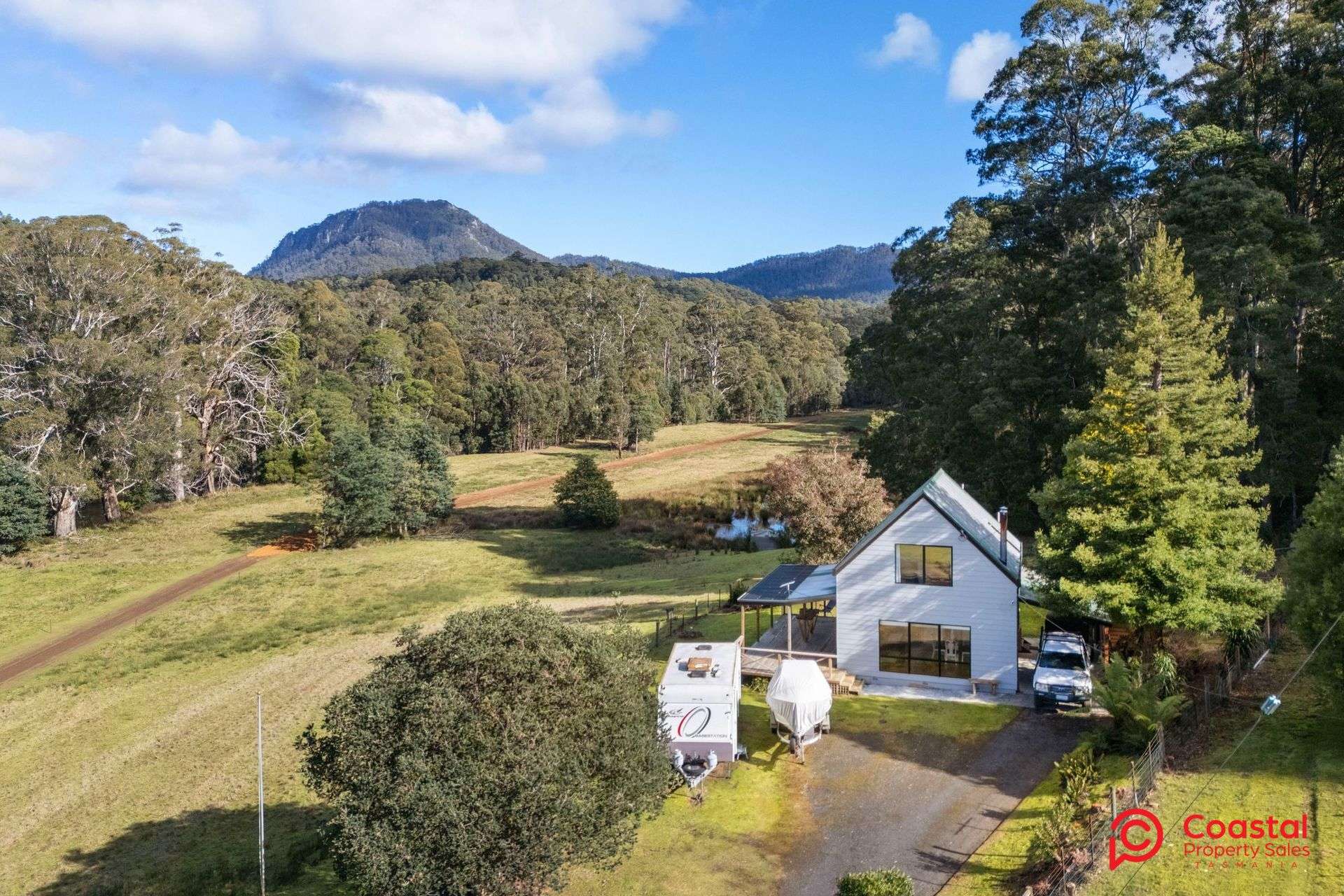 463 Lobster Creek Road, West Ulverstone For Sale by Farmbuy.com - image 2