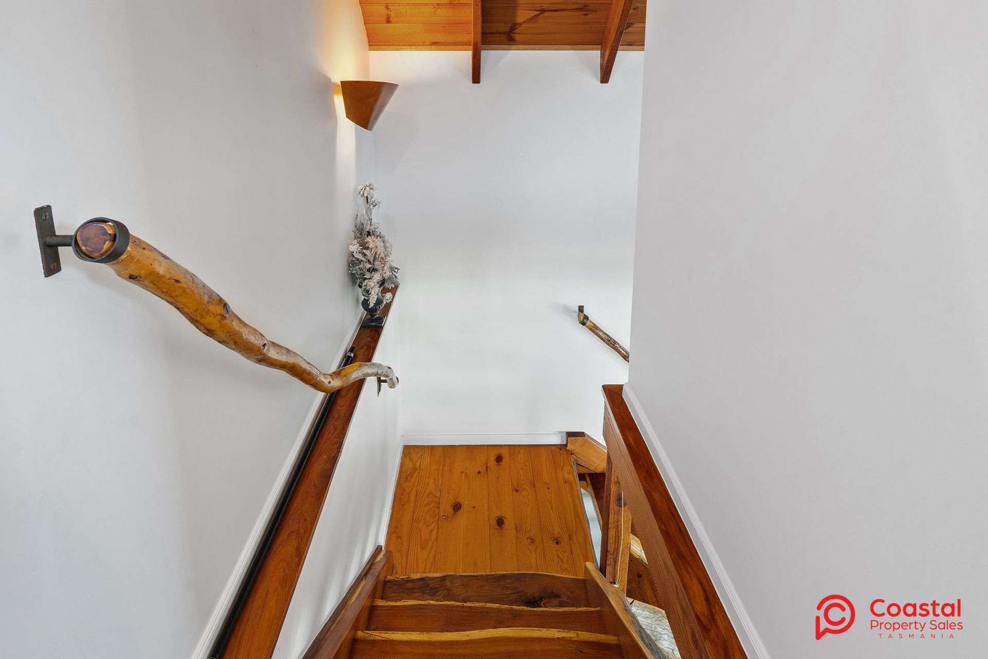 463 Lobster Creek Road, West Ulverstone For Sale by Farmbuy.com - image 12
