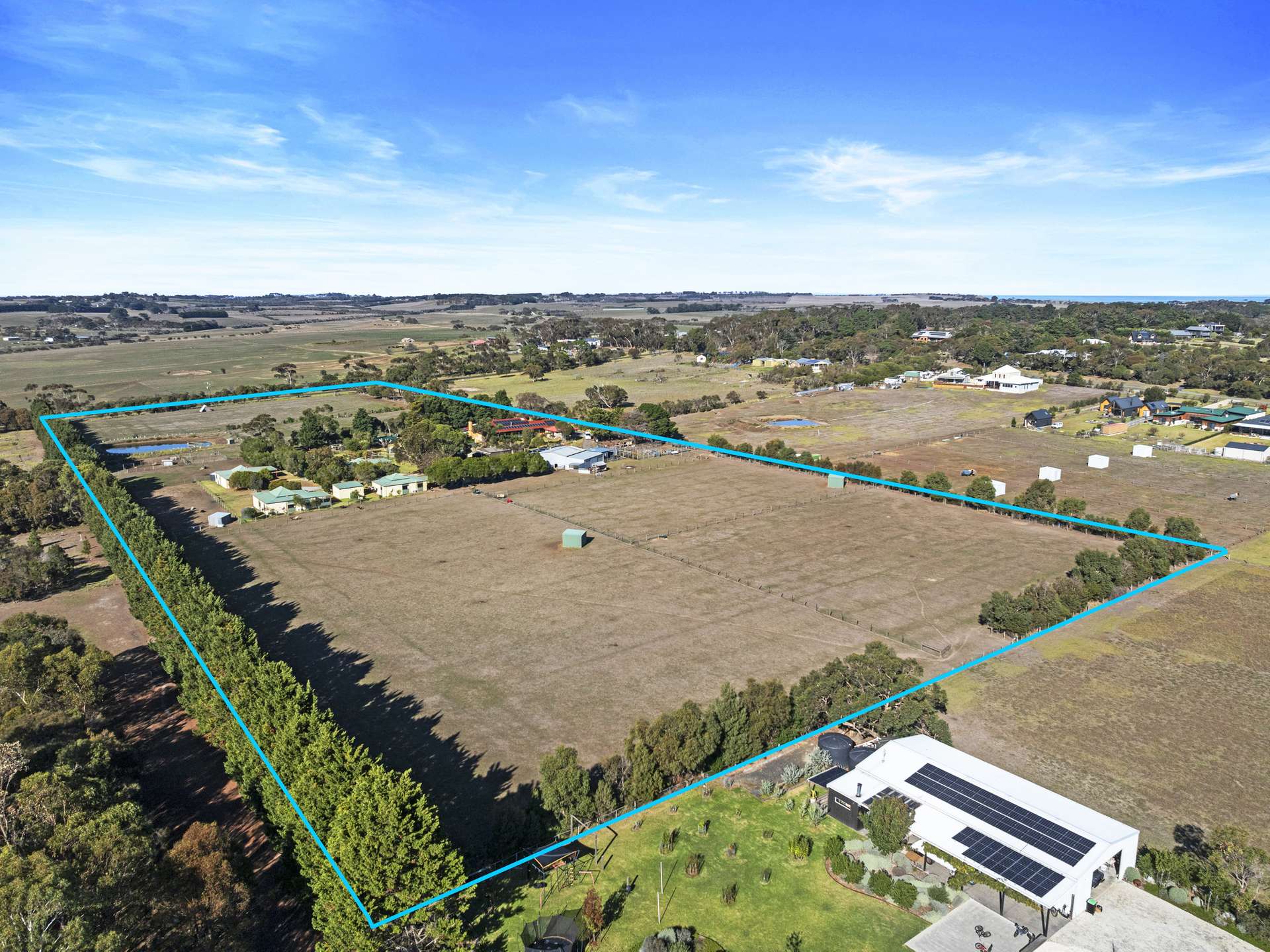 422 Ventnor Road, Ventnor For Sale by Farmbuy.com - image 4