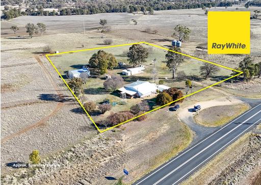 Farm For Sale - NSW - Inverell - 2360 - Peaceful Country Living with Unmatched Shedding & Space 