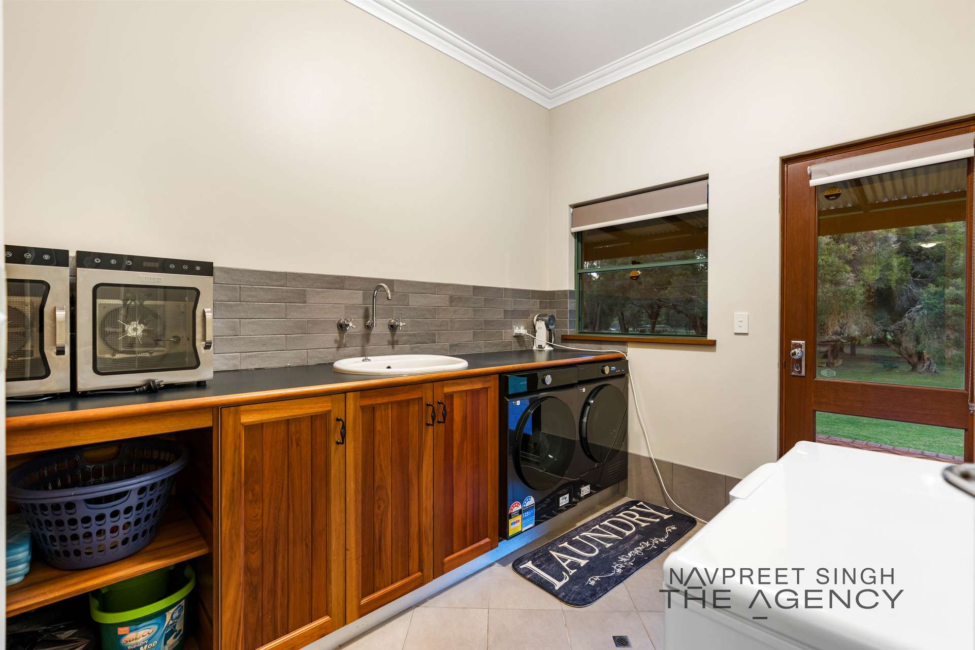 67 Old Dairy Court, Oakford For Sale by Farmbuy.com - image 30