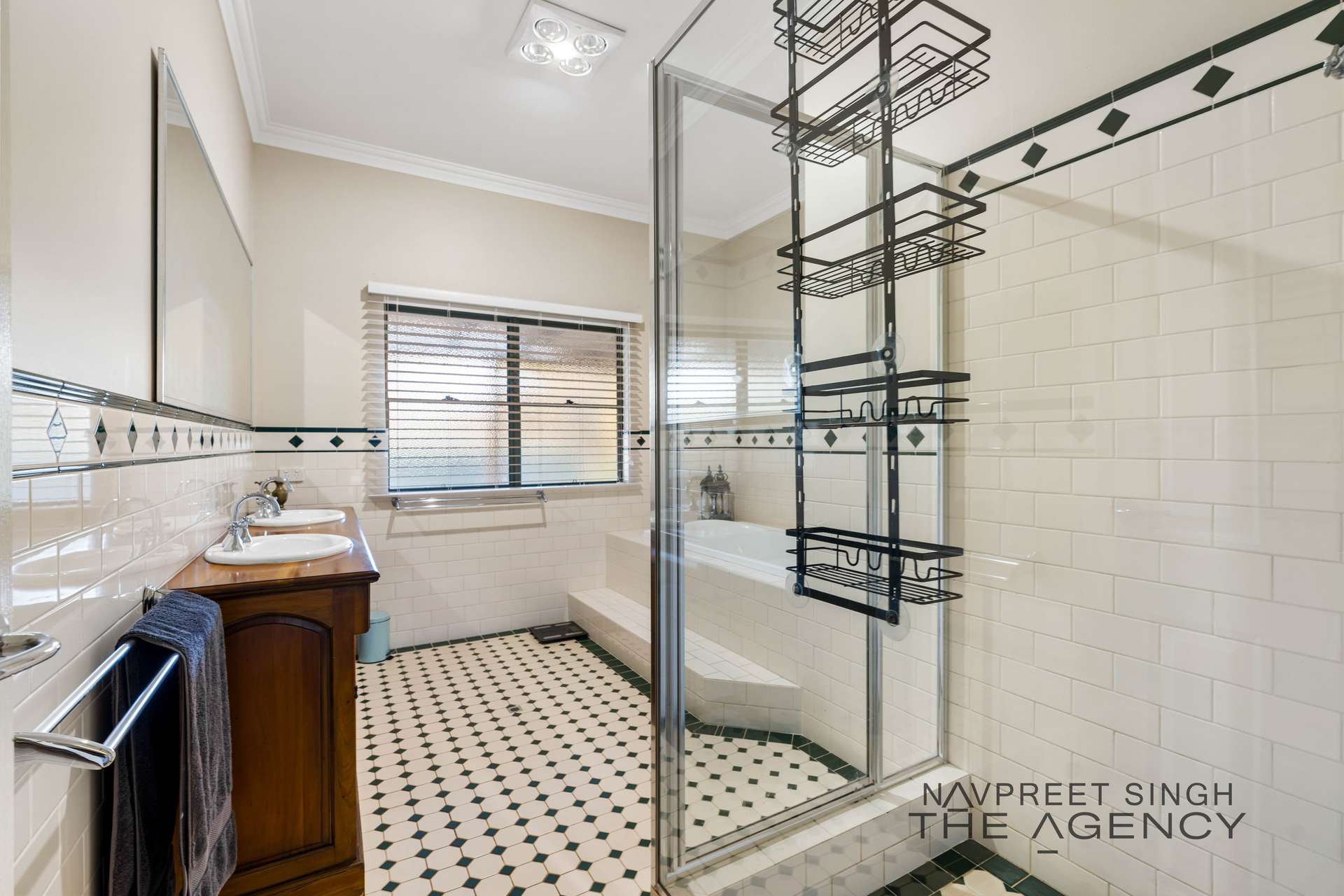 67 Old Dairy Court, Oakford For Sale by Farmbuy.com - image 25