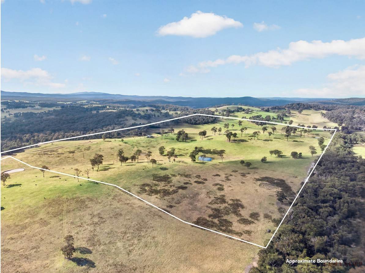 940 Orrs Road, Clifton Creek For Sale by Farmbuy.com - image 2