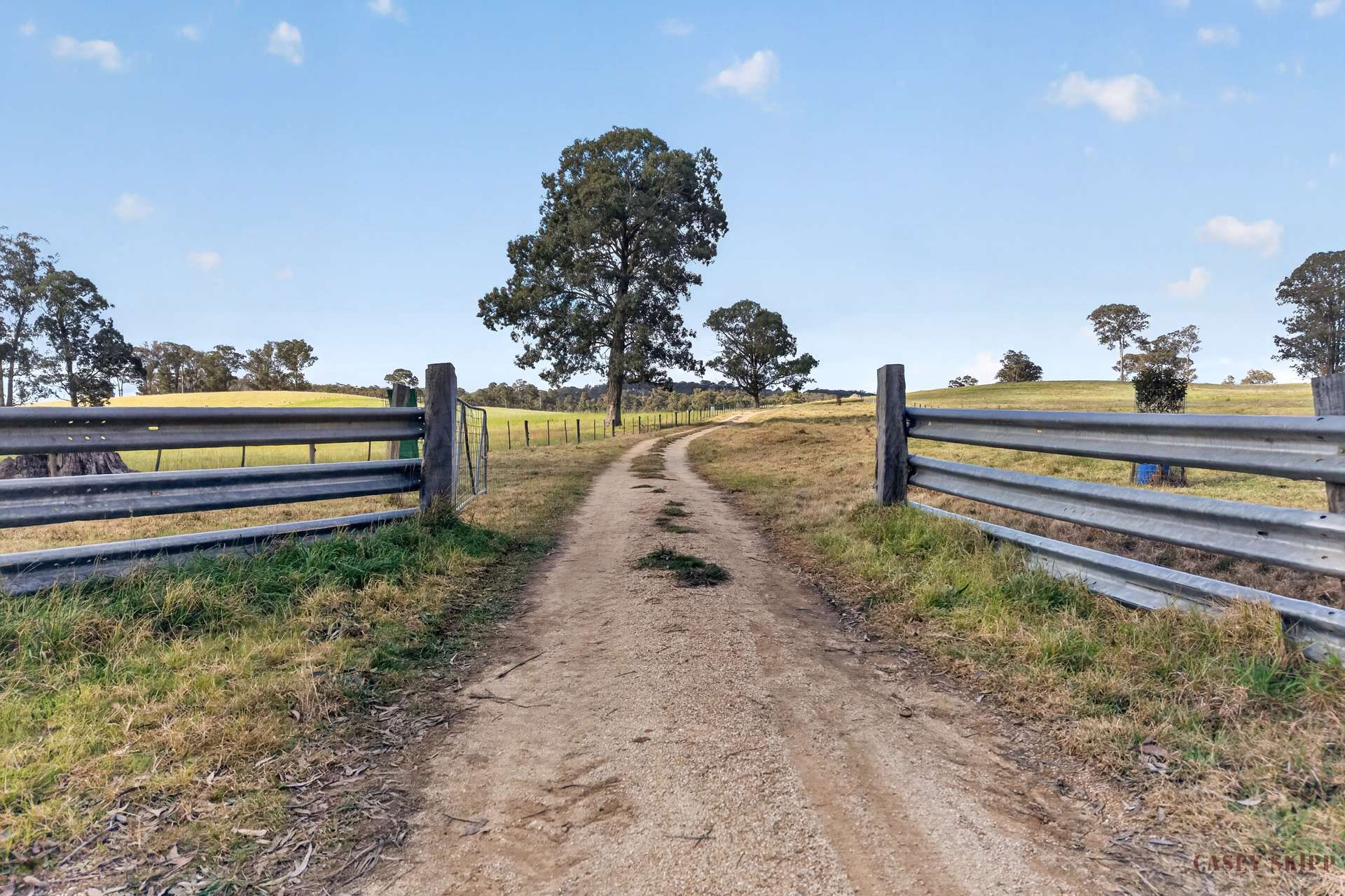 940 Orrs Road, Clifton Creek For Sale by Farmbuy.com - image 3