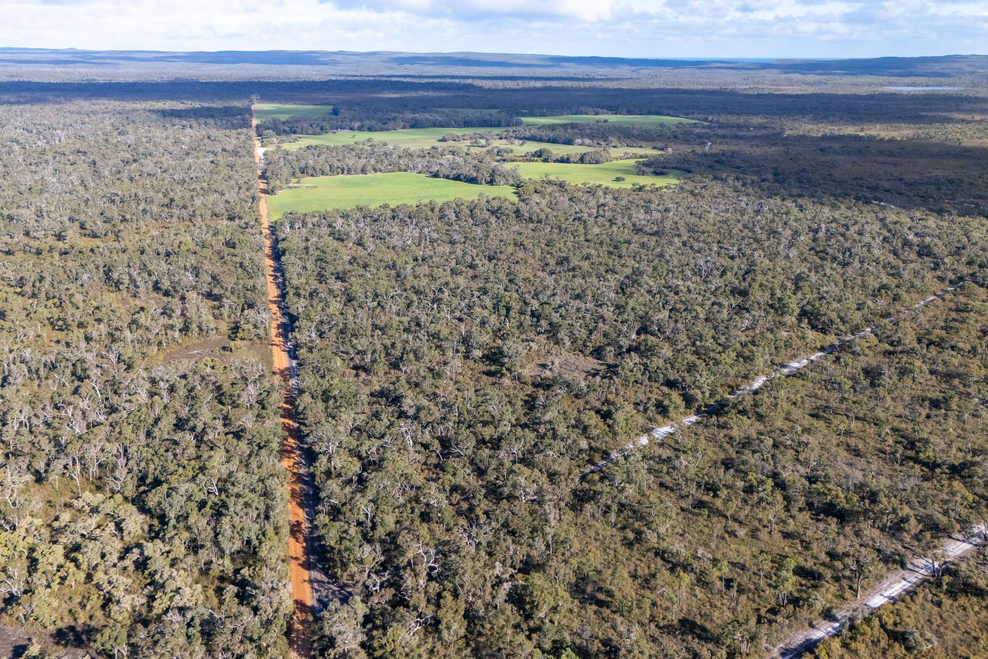 Lake Jasper For Sale by Farmbuy.com - image 25