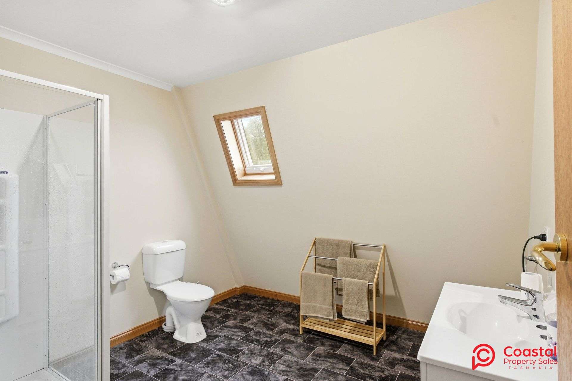 200 Haywoods Road, Gunns Plains For Sale by Farmbuy.com - image 15