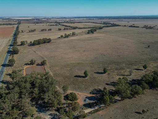 Farm For Sale - NSW - Alleena - 2671 - 'The Paddock'
106.35 Ha 262.79 Ac 