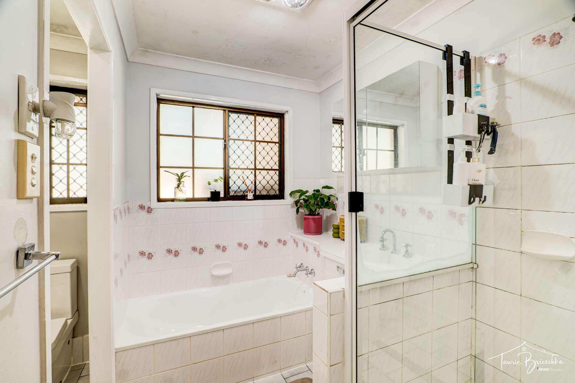 12 Ashwood Court, Brightview For Sale by Farmbuy.com - image 9