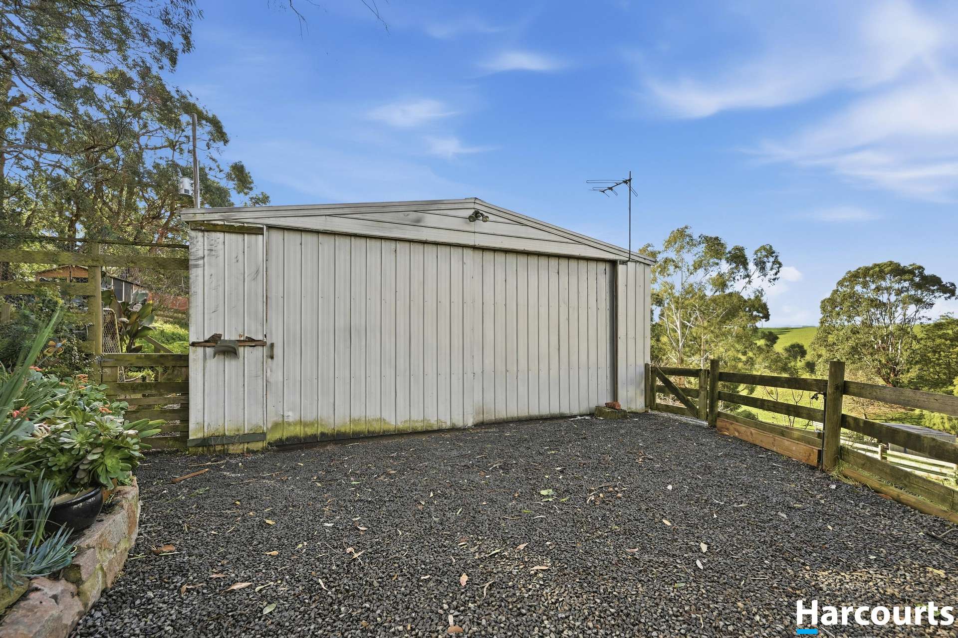 370 Boys Road, Buffalo For Sale by Farmbuy.com - image 20