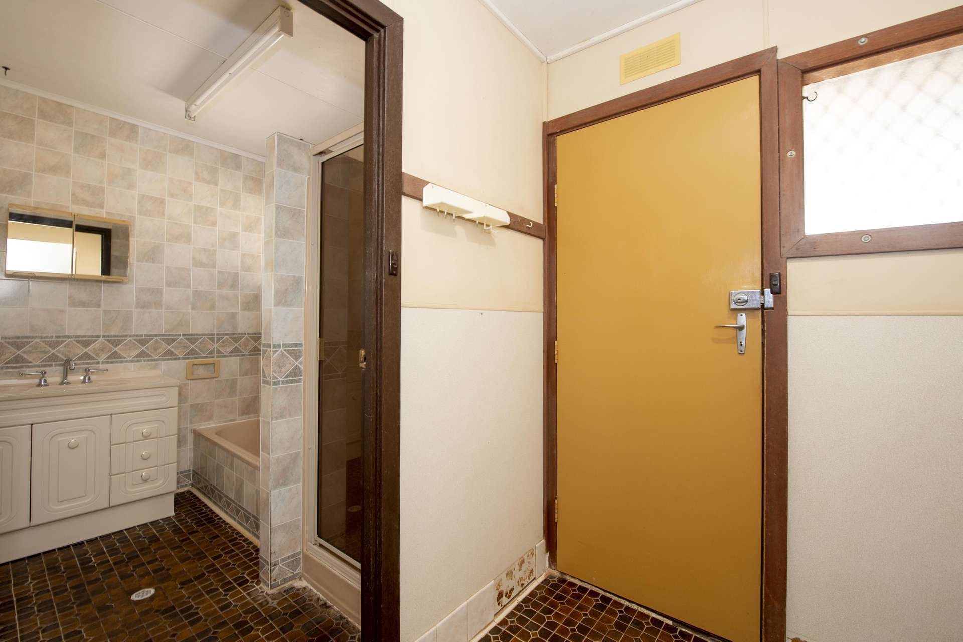 59 Geddes Road, Port Pirie For Sale by Farmbuy.com - image 11