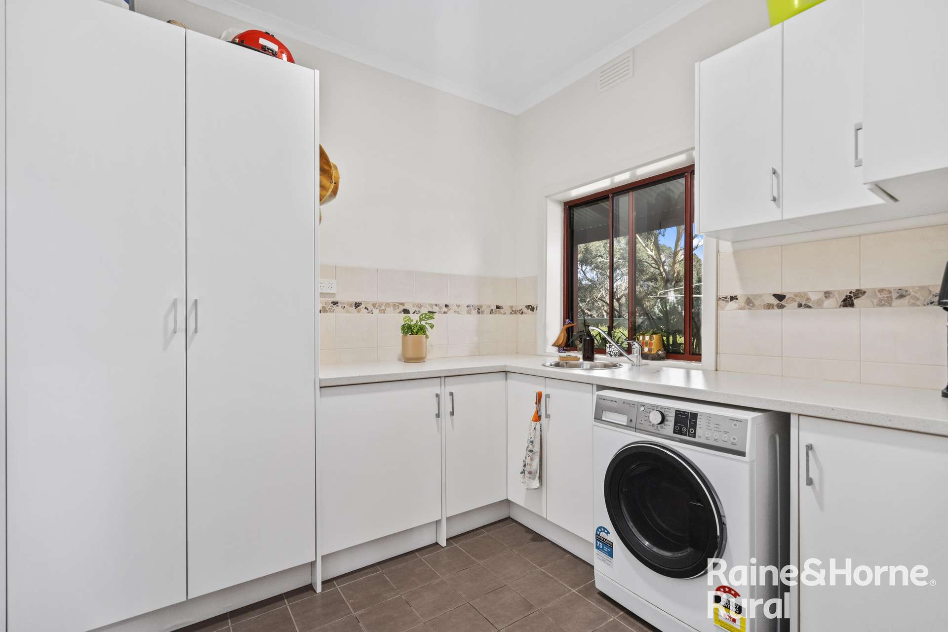 555 Mail Bridge Road, Reedy Creek For Sale by Farmbuy.com - image 15