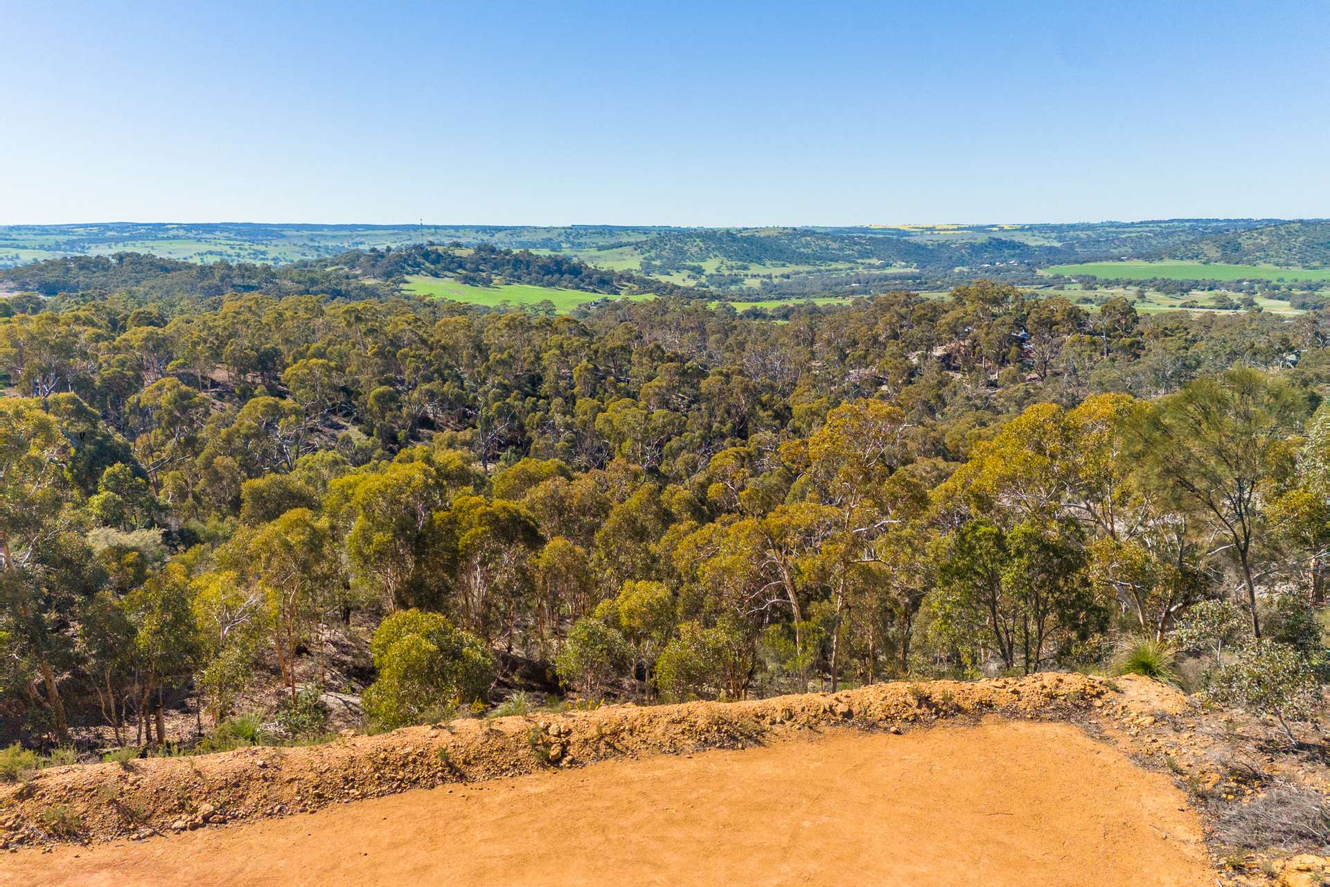 60 Sesselis Road, Toodyay For Sale by Farmbuy.com - image 5
