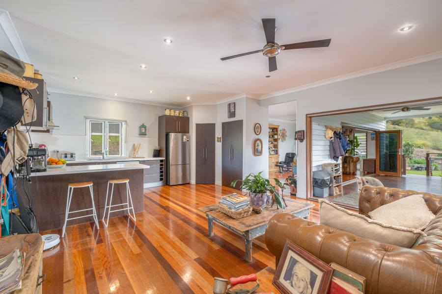 1611 Sandy Creek Road, Downsfield For Sale by Farmbuy.com - image 16