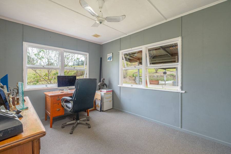 1611 Sandy Creek Road, Downsfield For Sale by Farmbuy.com - image 5