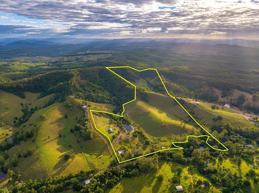 1611 Sandy Creek Road, Downsfield For Sale by Farmbuy.com - image 1