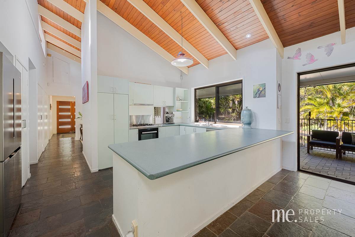 28 Boland Court, Eatons Hill For Sale by Farmbuy.com - image 4