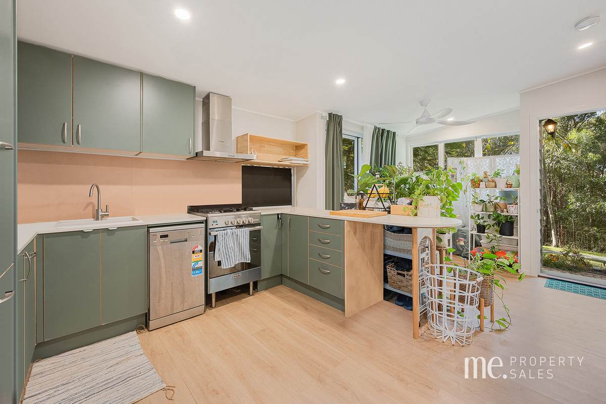 28 Boland Court, Eatons Hill For Sale by Farmbuy.com - image 16