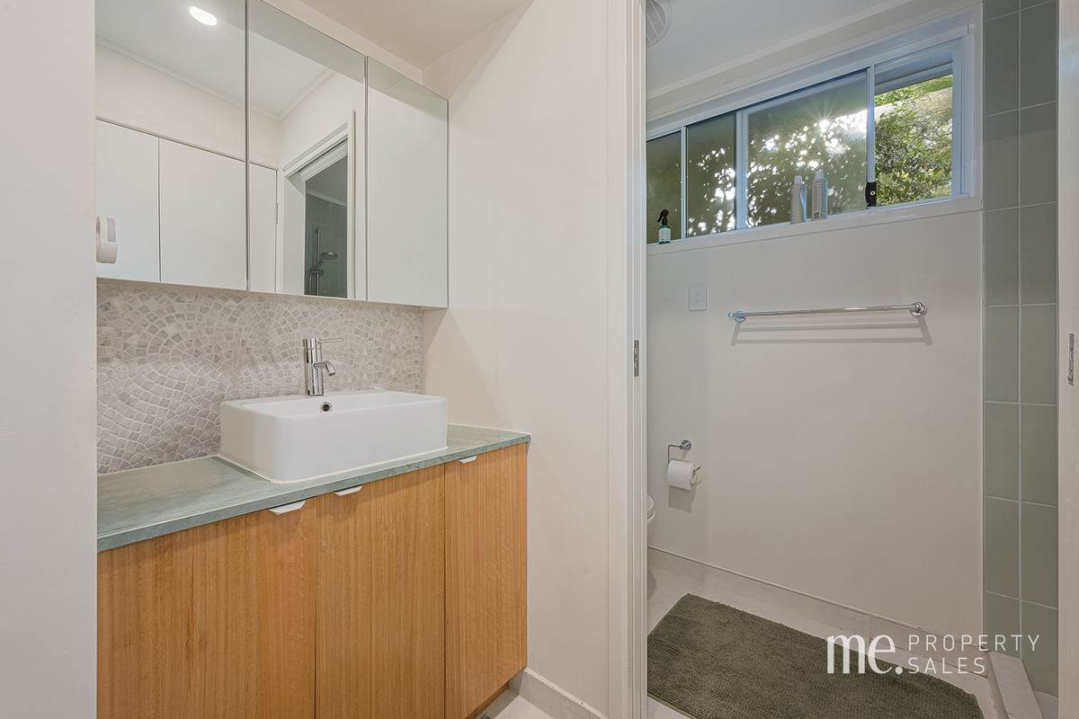 28 Boland Court, Eatons Hill For Sale by Farmbuy.com - image 18