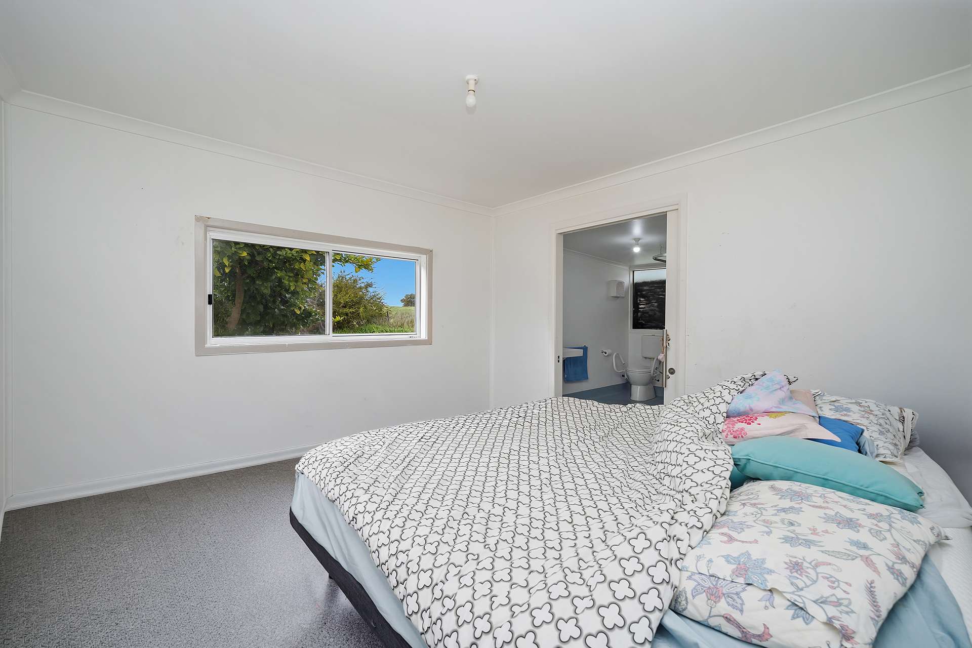 73 Chetwynd Tip Road, Chetwynd For Sale by Farmbuy.com - image 6