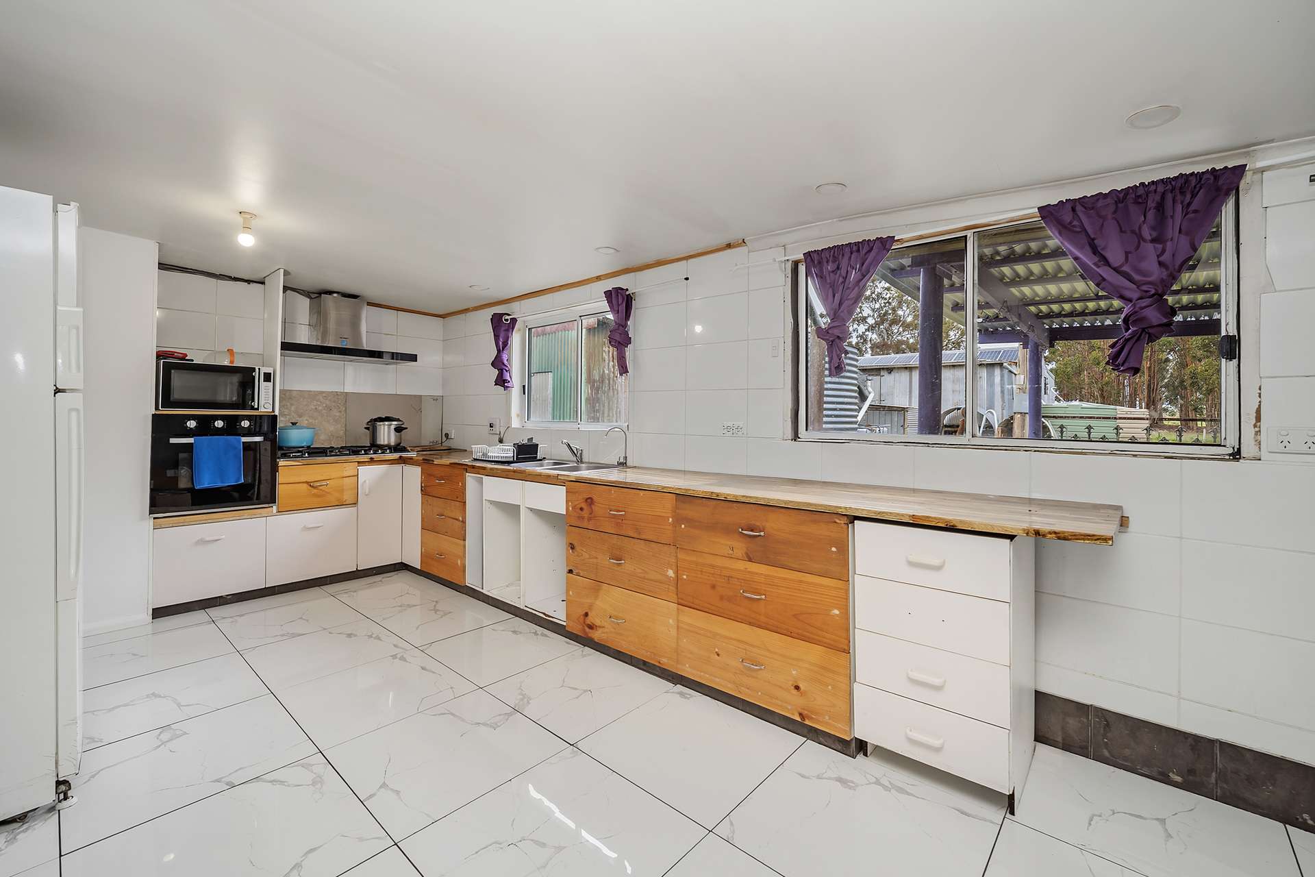 73 Chetwynd Tip Road, Chetwynd For Sale by Farmbuy.com - image 5