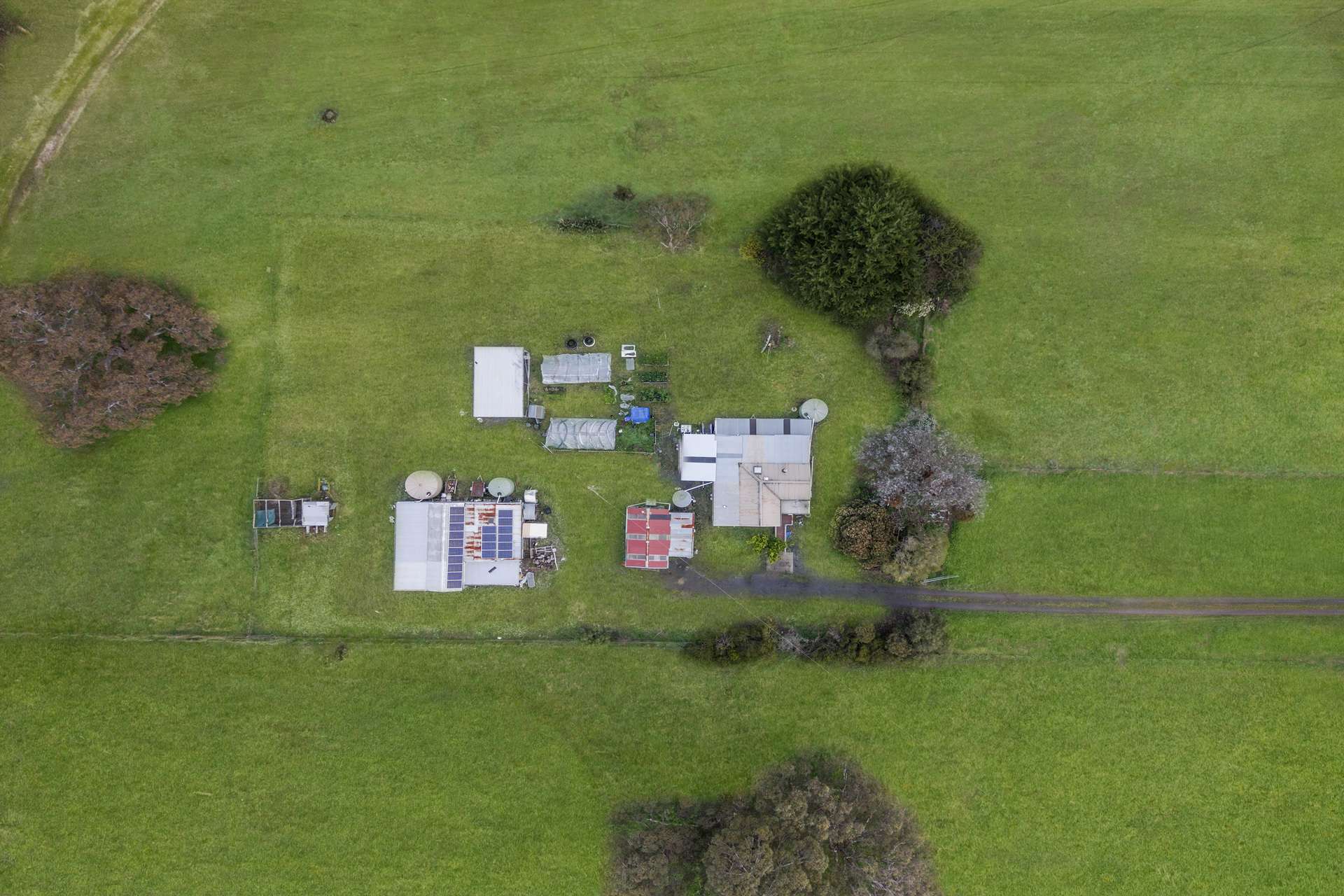 73 Chetwynd Tip Road, Chetwynd For Sale by Farmbuy.com - image 8