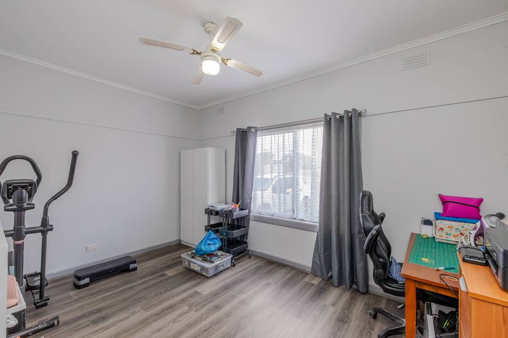 5-7 & 9 Goudie Street, Speed For Sale by Farmbuy.com - image 12