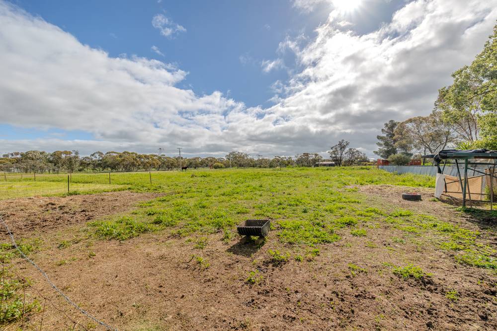 5-7 & 9 Goudie Street, Speed For Sale by Farmbuy.com - image 21