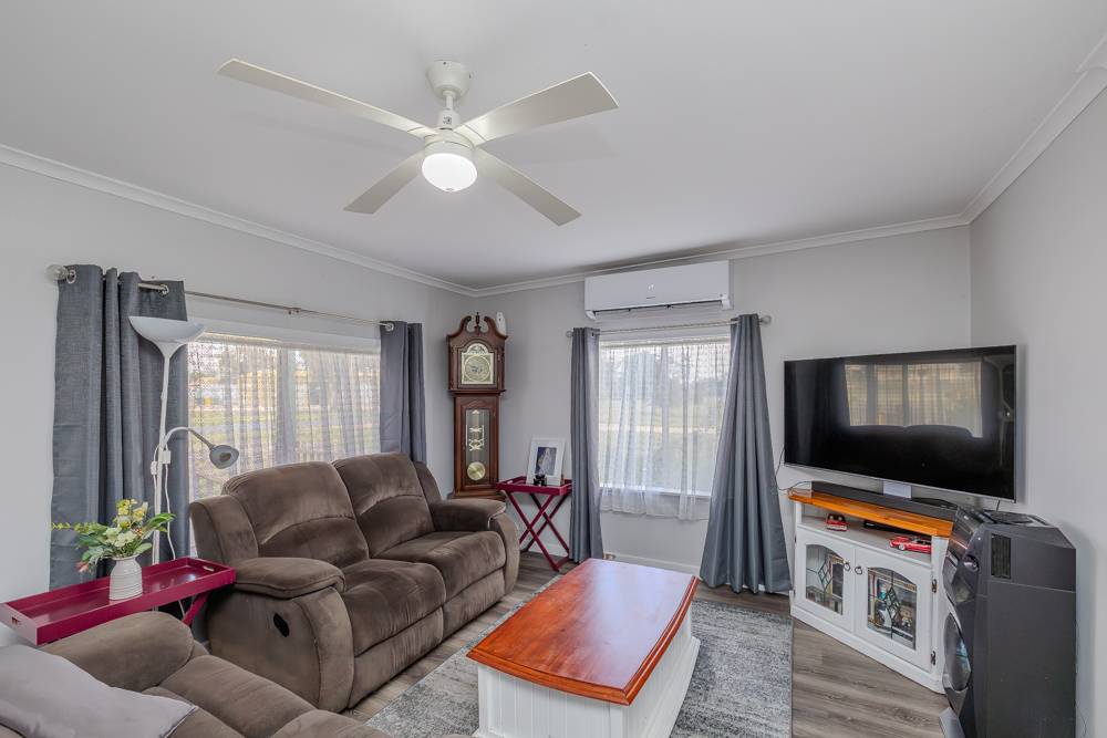 5-7 & 9 Goudie Street, Speed For Sale by Farmbuy.com - image 4