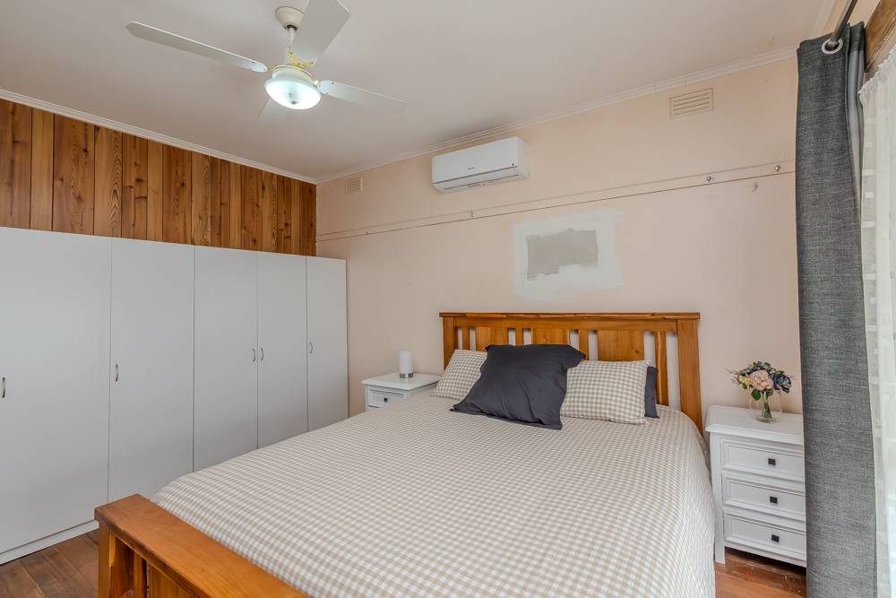 5-7 & 9 Goudie Street, Speed For Sale by Farmbuy.com - image 8