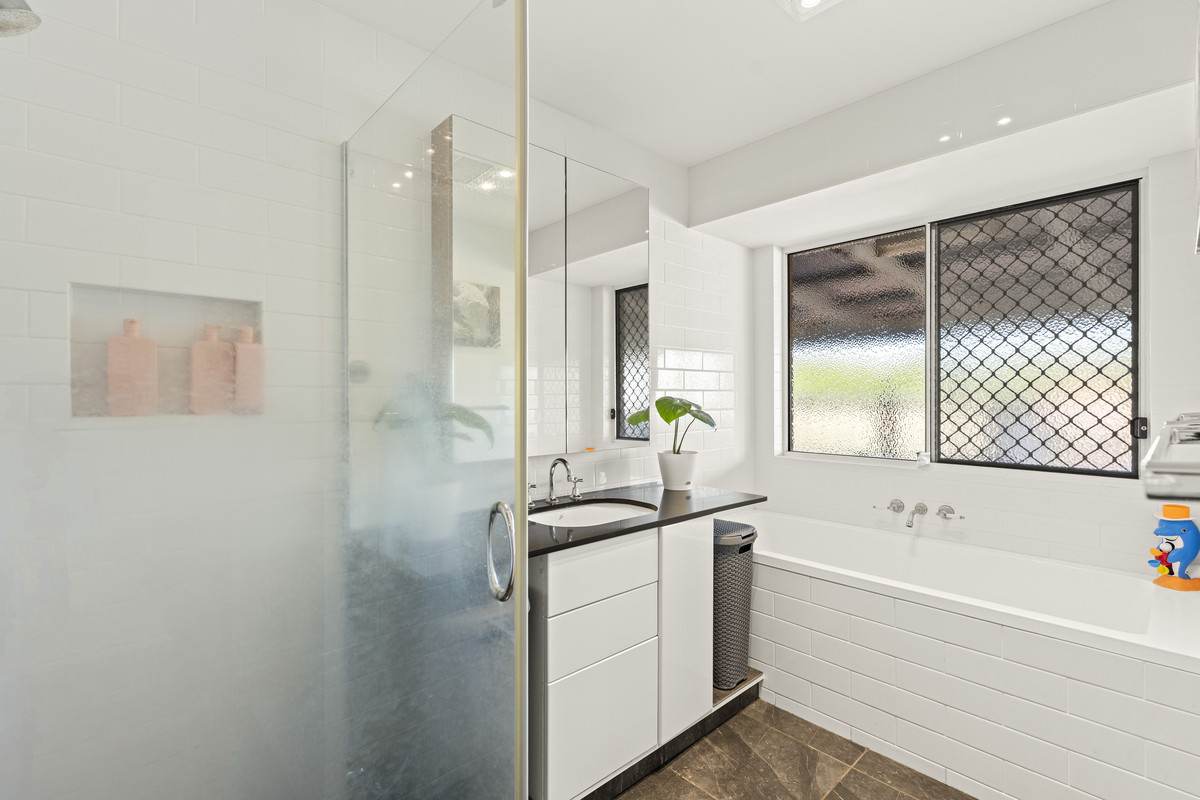 78 Cudmore Road, Cambooya For Sale by Farmbuy.com - image 6
