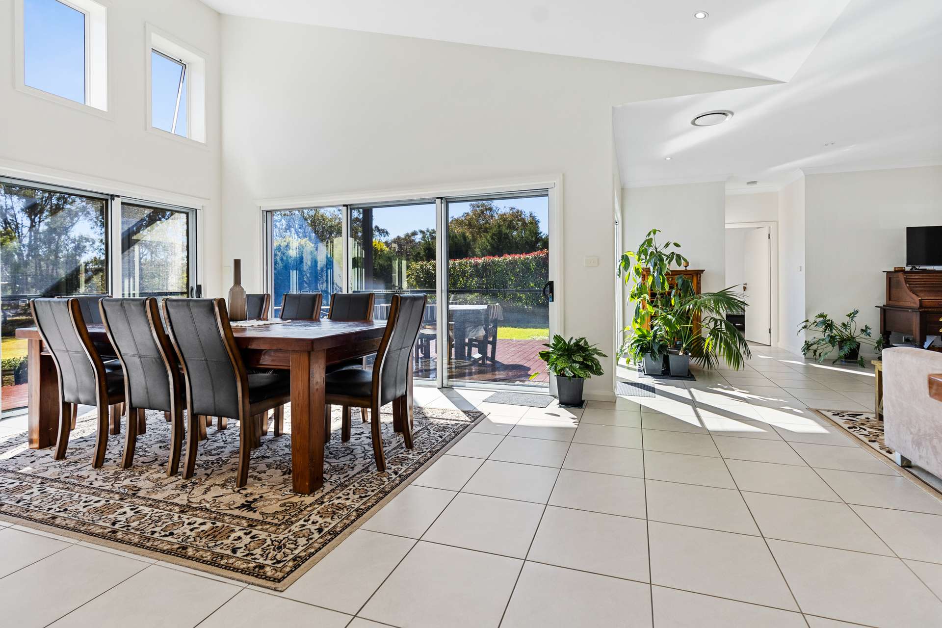 53 Henry Lawson Drive, Mudgee For Sale by Farmbuy.com - image 3