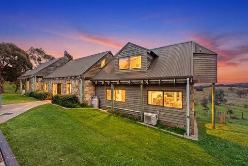 Farm For Sale - NSW - Googong - 2620 - Rustic Elegance Meets Endless Versatility 