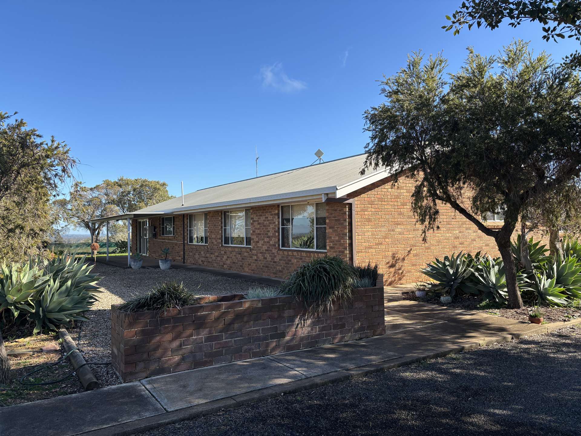 319 Back Trundle Road, Parkes For Sale by Farmbuy.com - image 2