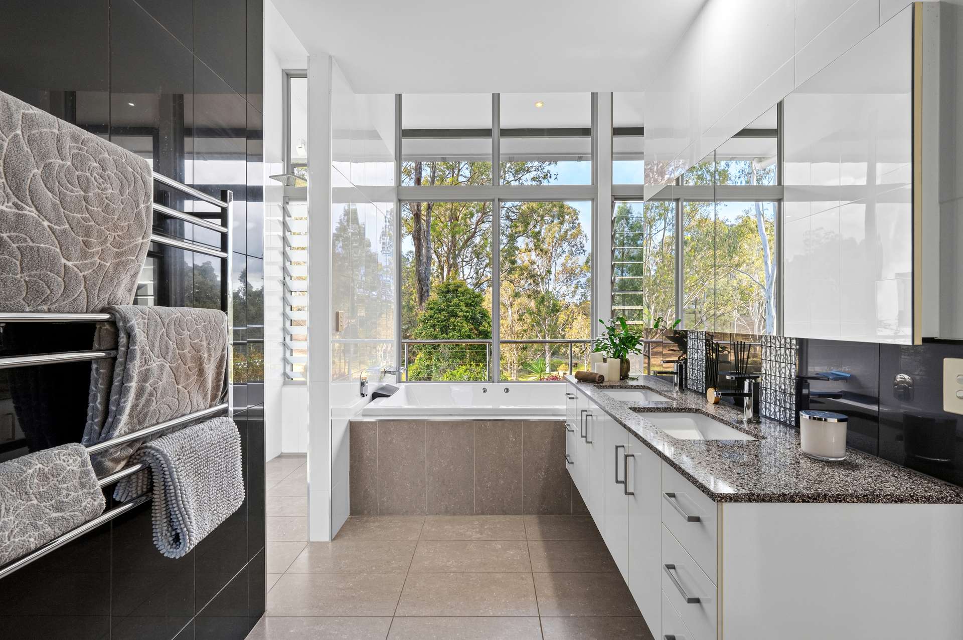 102 Oatlands Court, Wights Mountain For Sale by Farmbuy.com - image 18