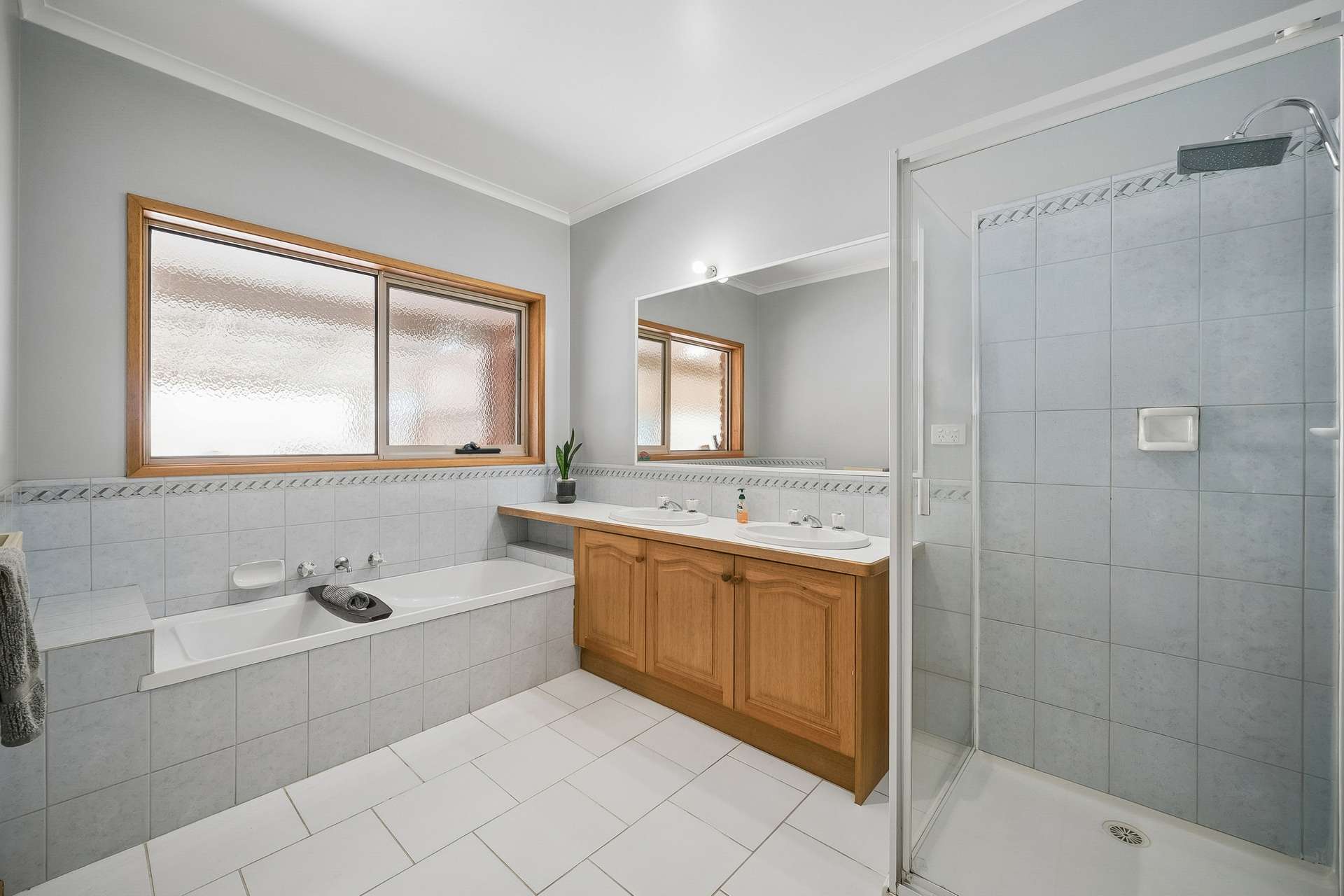 115 Lancaster-Mooroopna Road, Lancaster For Sale by Farmbuy.com - image 12