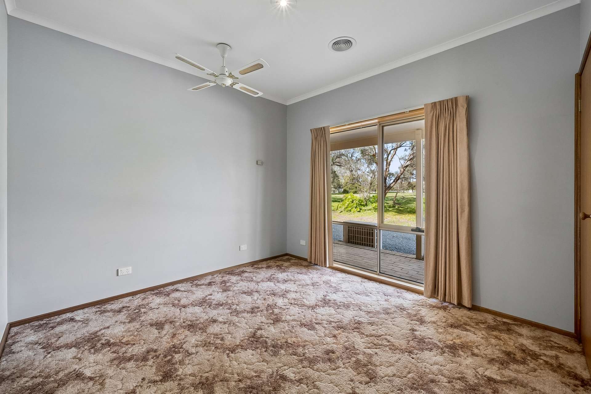 115 Lancaster-Mooroopna Road, Lancaster For Sale by Farmbuy.com - image 11