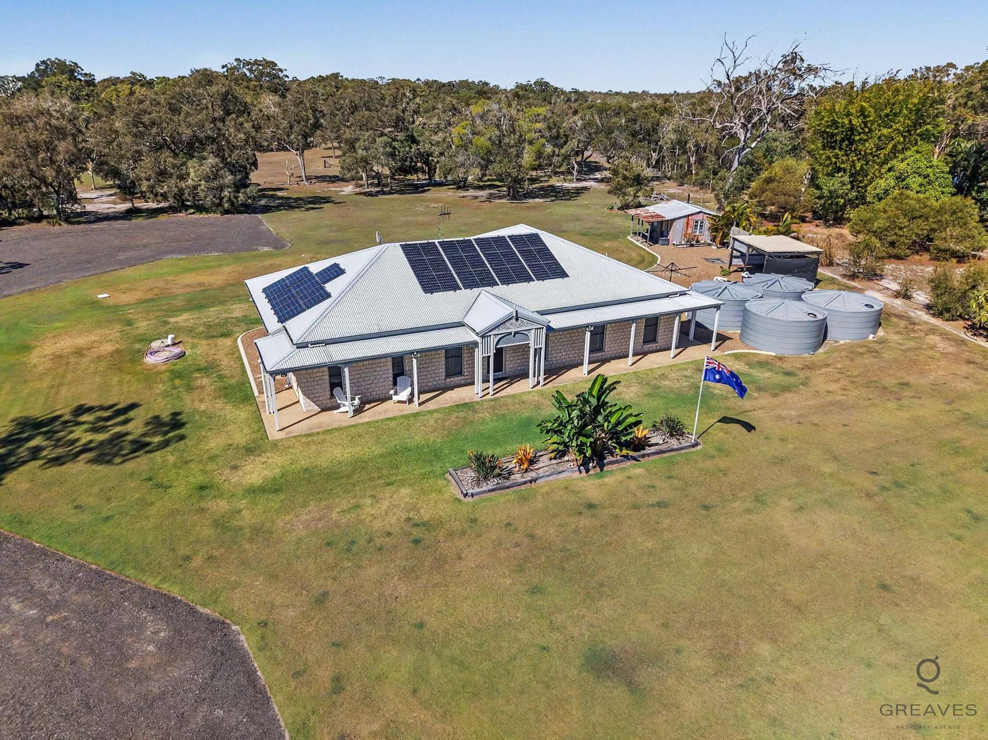 5 Oak Avenue, Coonarr For Sale by Farmbuy.com - image 2