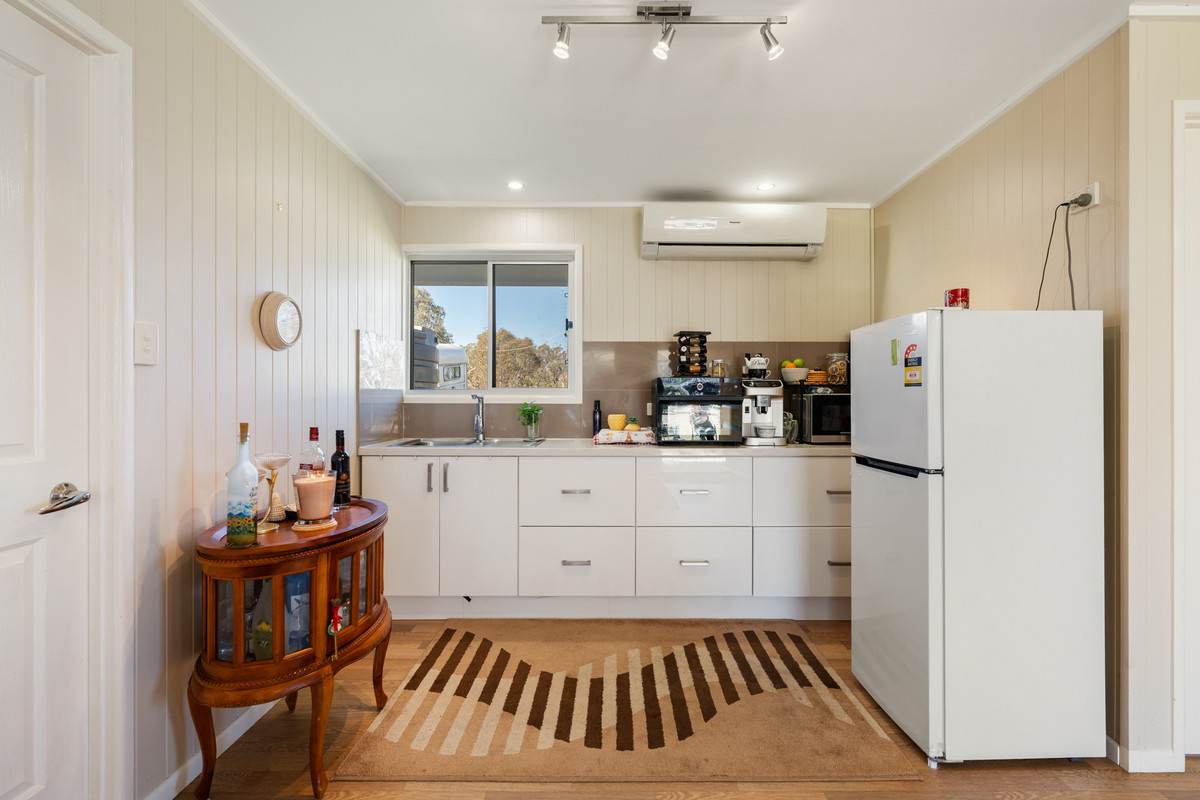 38 Hall Road, Forest Springs For Sale by Farmbuy.com - image 18